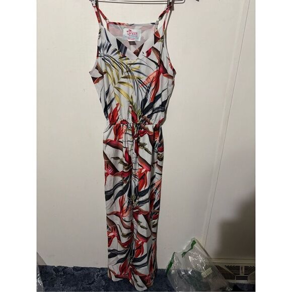 Hawaii Hangover Women’s Small Hawaiian Floral Sleeveless Jumpsuit Summer Beach - Picture 1 of 5